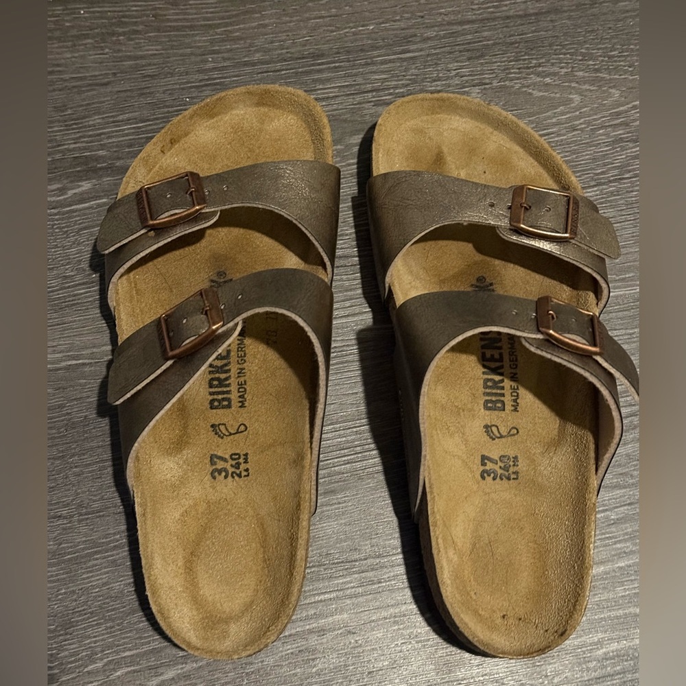 Birkenstock Sydney in Graceful Taupe